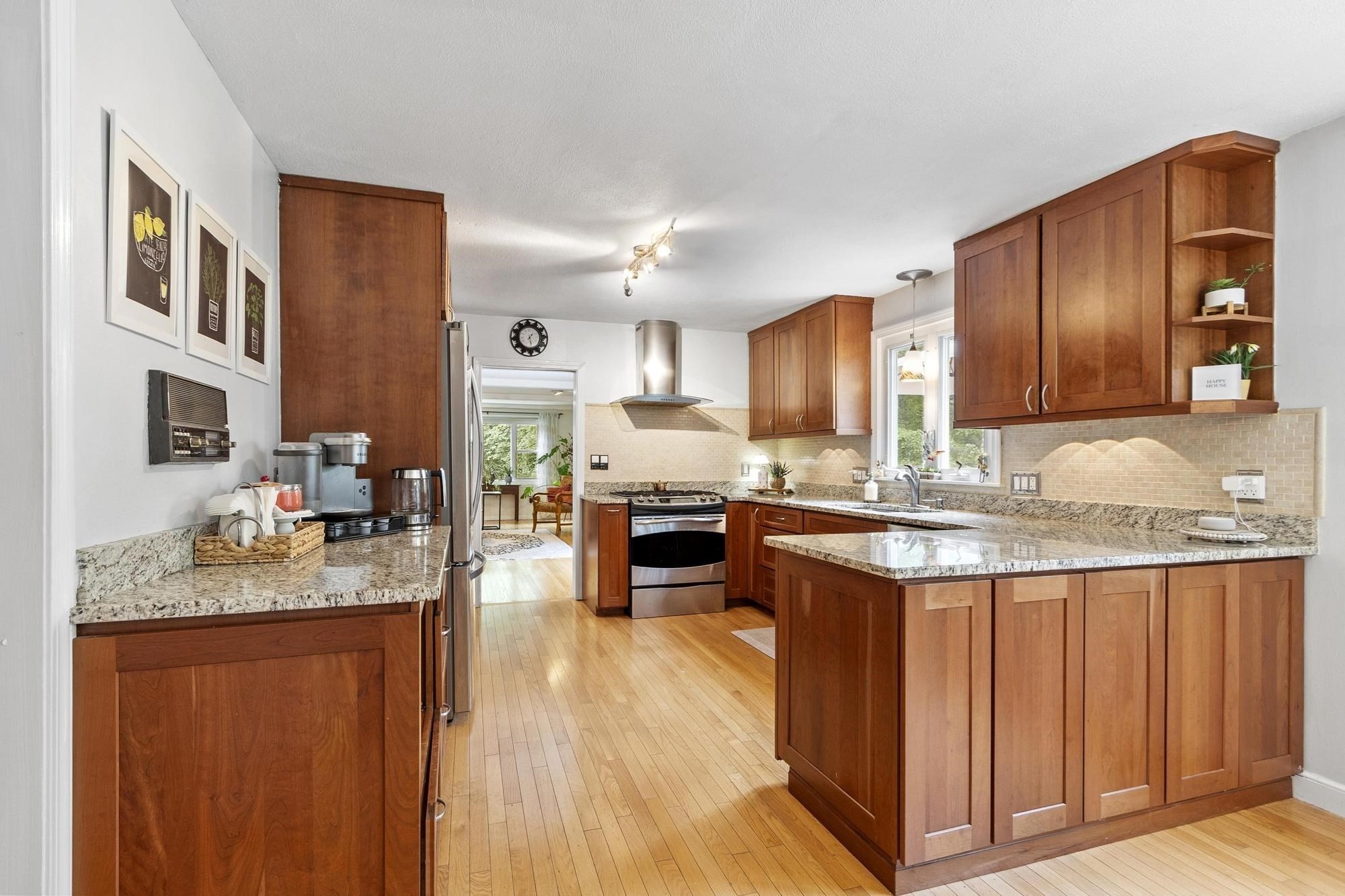 18 Farrwood Dr Property Photo 12