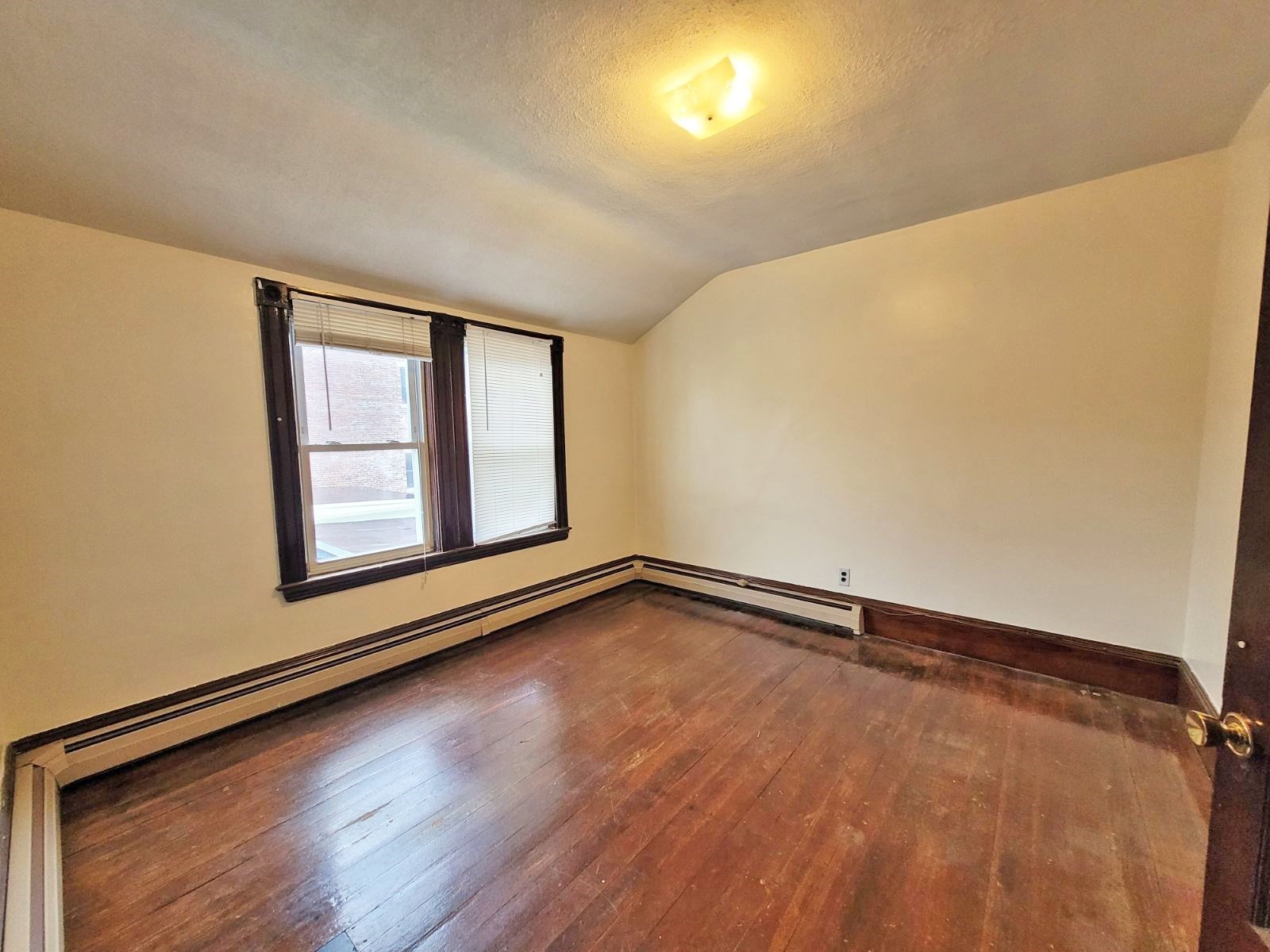 168 Elm St. # 3 Property Photo 1