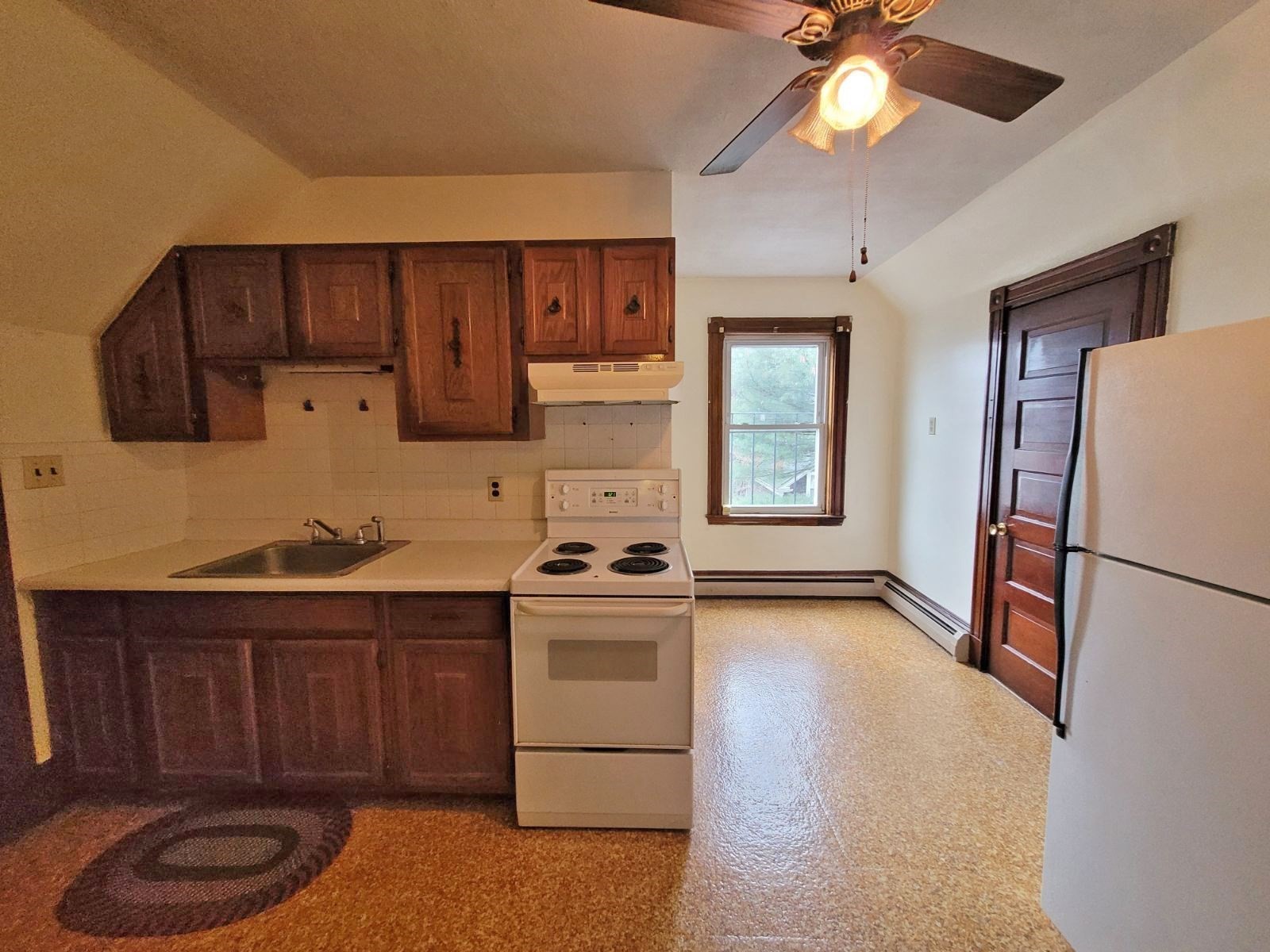 168 Elm St. # 3 Property Photo 10