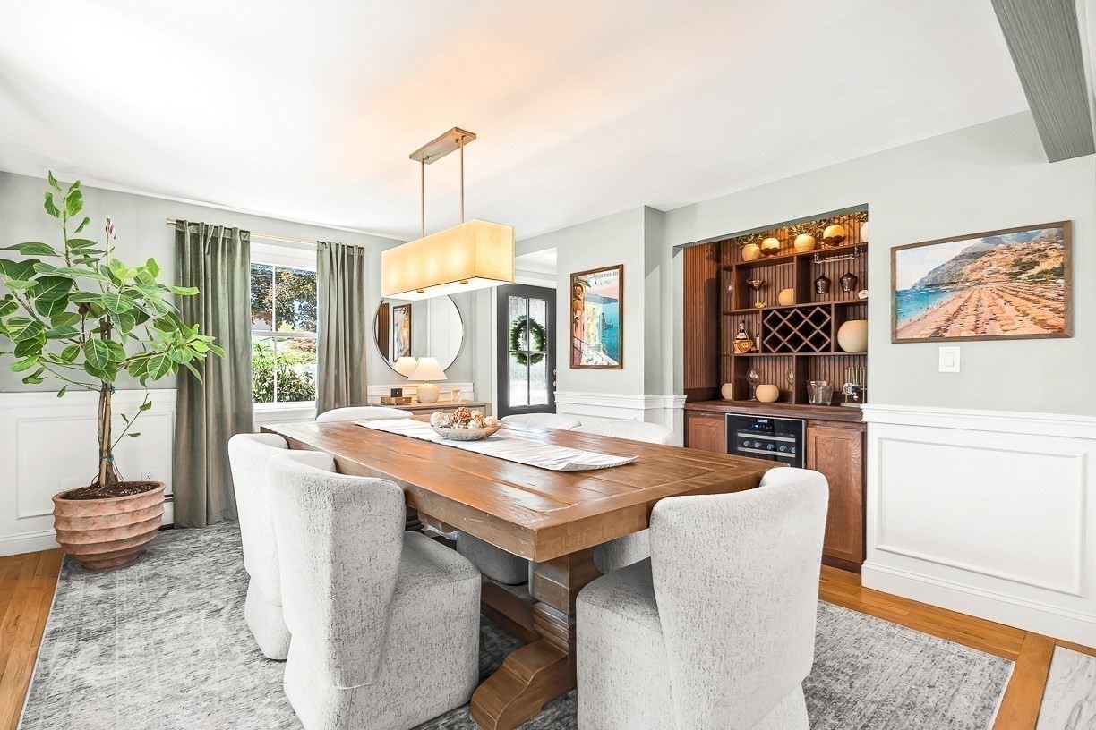 50 Holland Street Property Photo 17