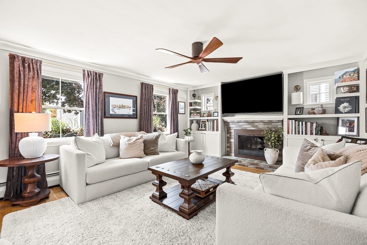 50 Holland Street Property Photo 18