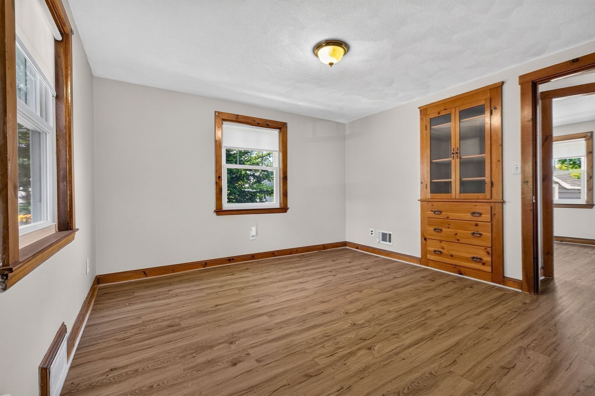 19 Springvale Ln Property Photo 11