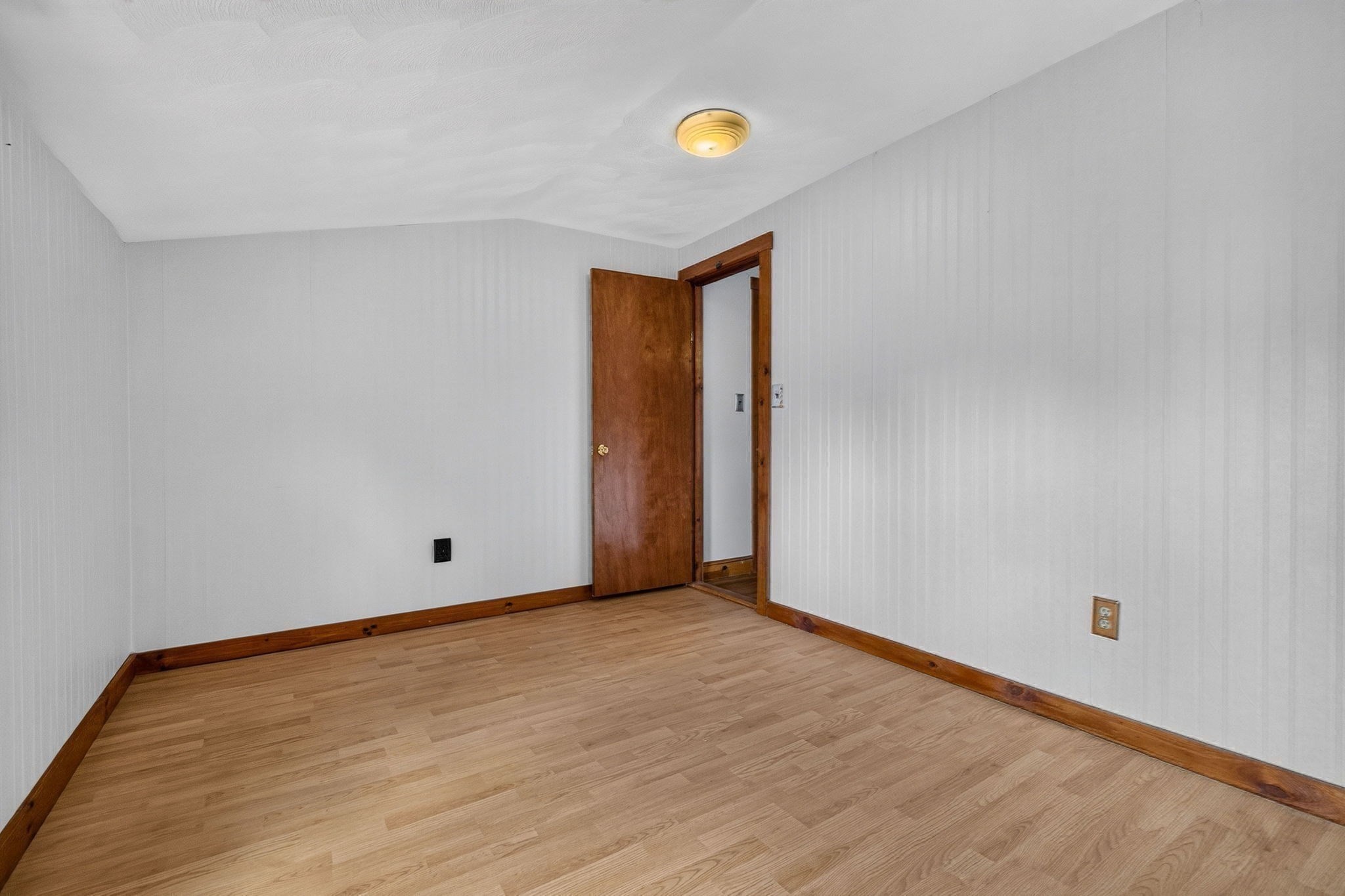 19 Springvale Ln Property Photo 25