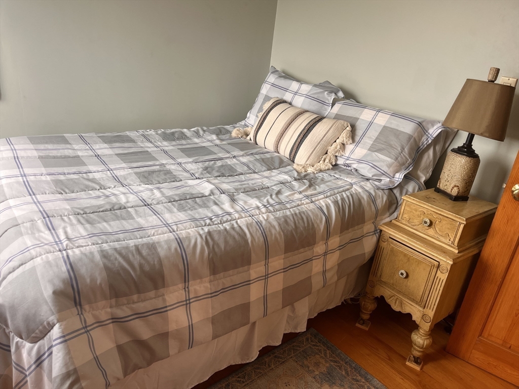 29 Cove Street Property Photo 12
