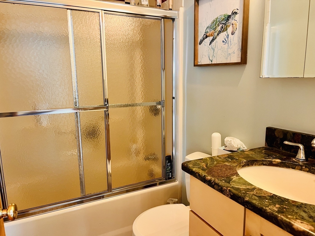 29 Cove Street Property Photo 13
