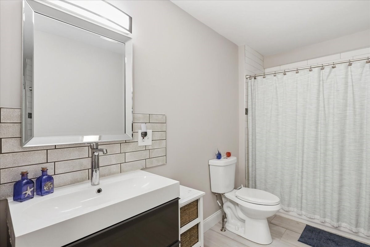 189 Shirley # 2 Property Photo 14