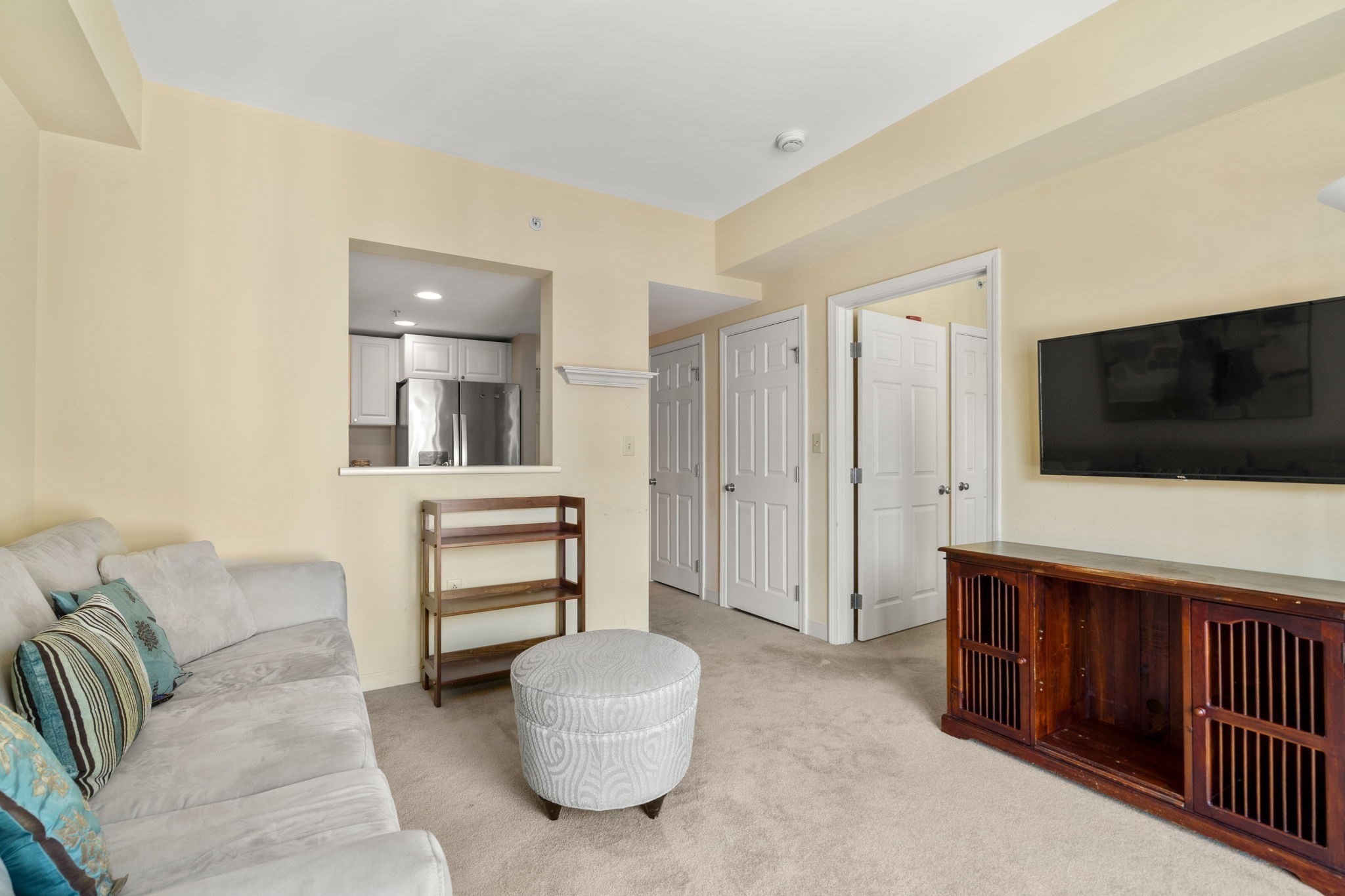 1 Nassau St # 1002 Property Photo 6