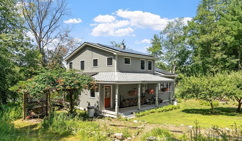 35 Parker St Property Photo 12