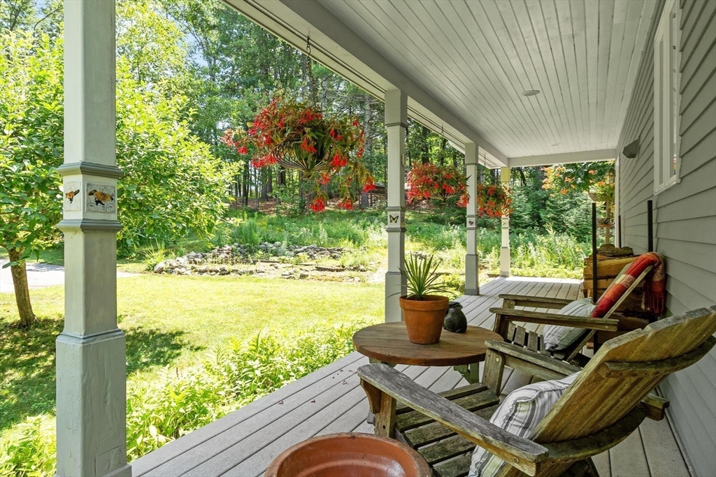 35 Parker St Property Photo 15