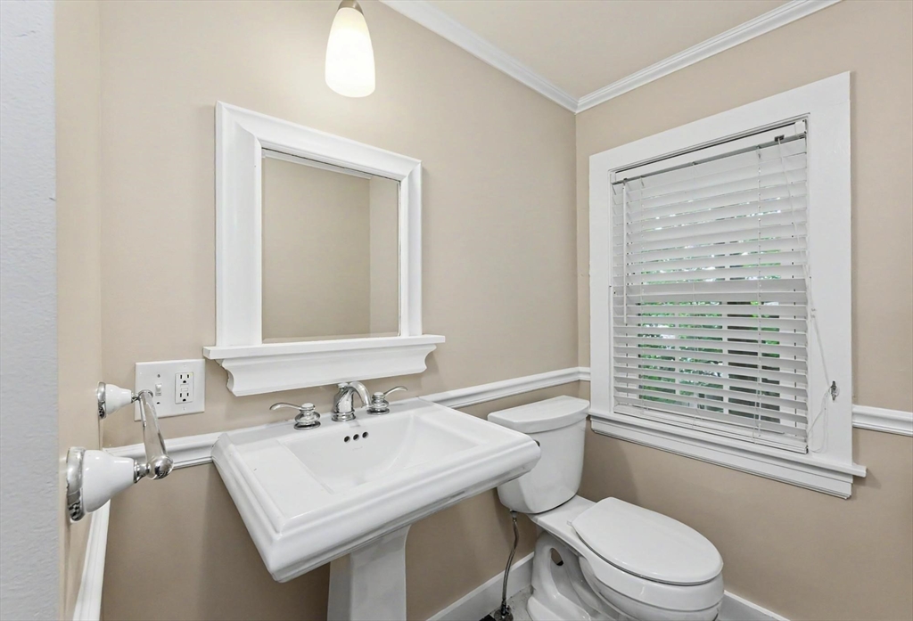 540 Concord St Property Photo 14