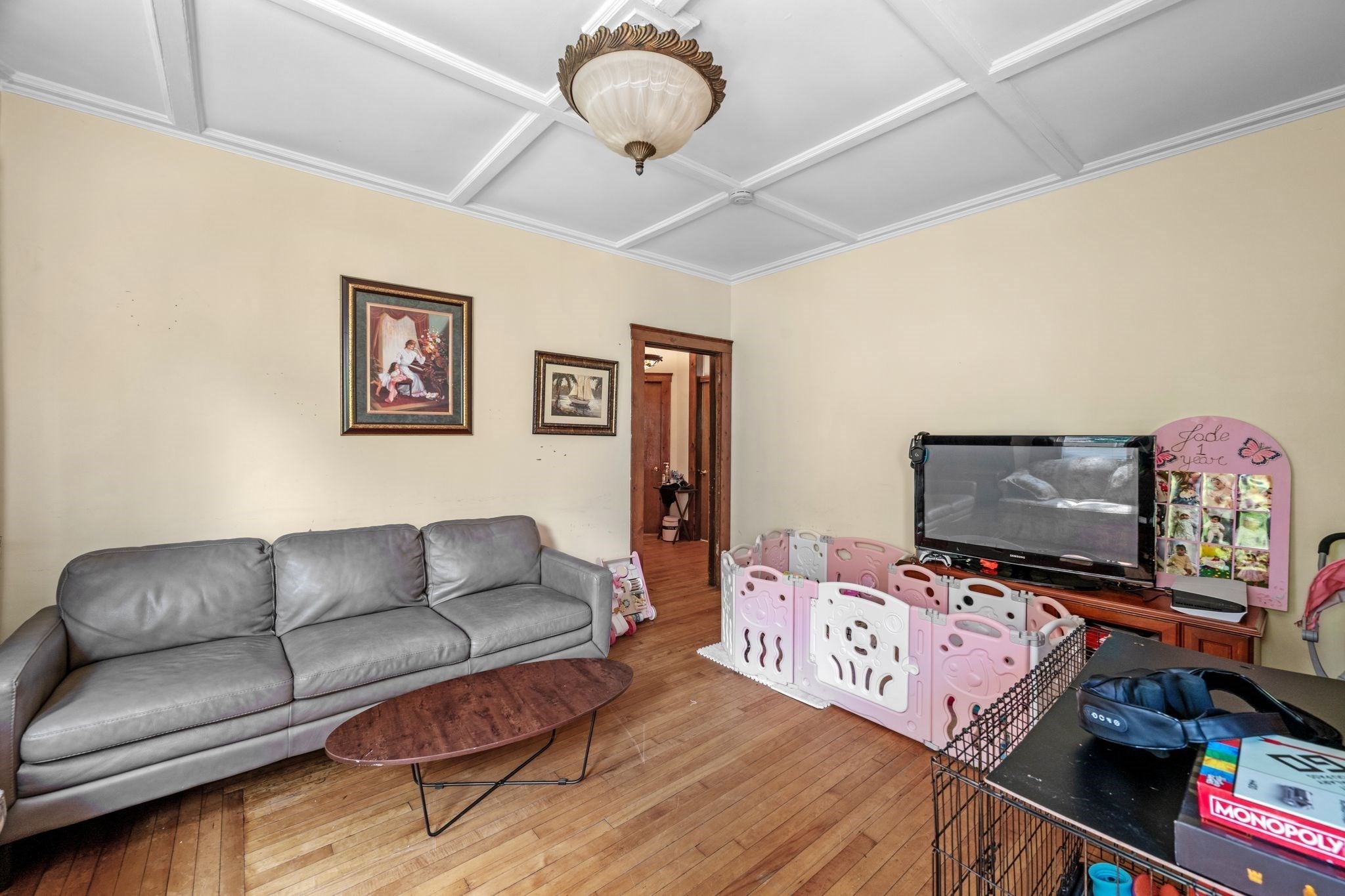 2 Mace Pl Property Photo 4