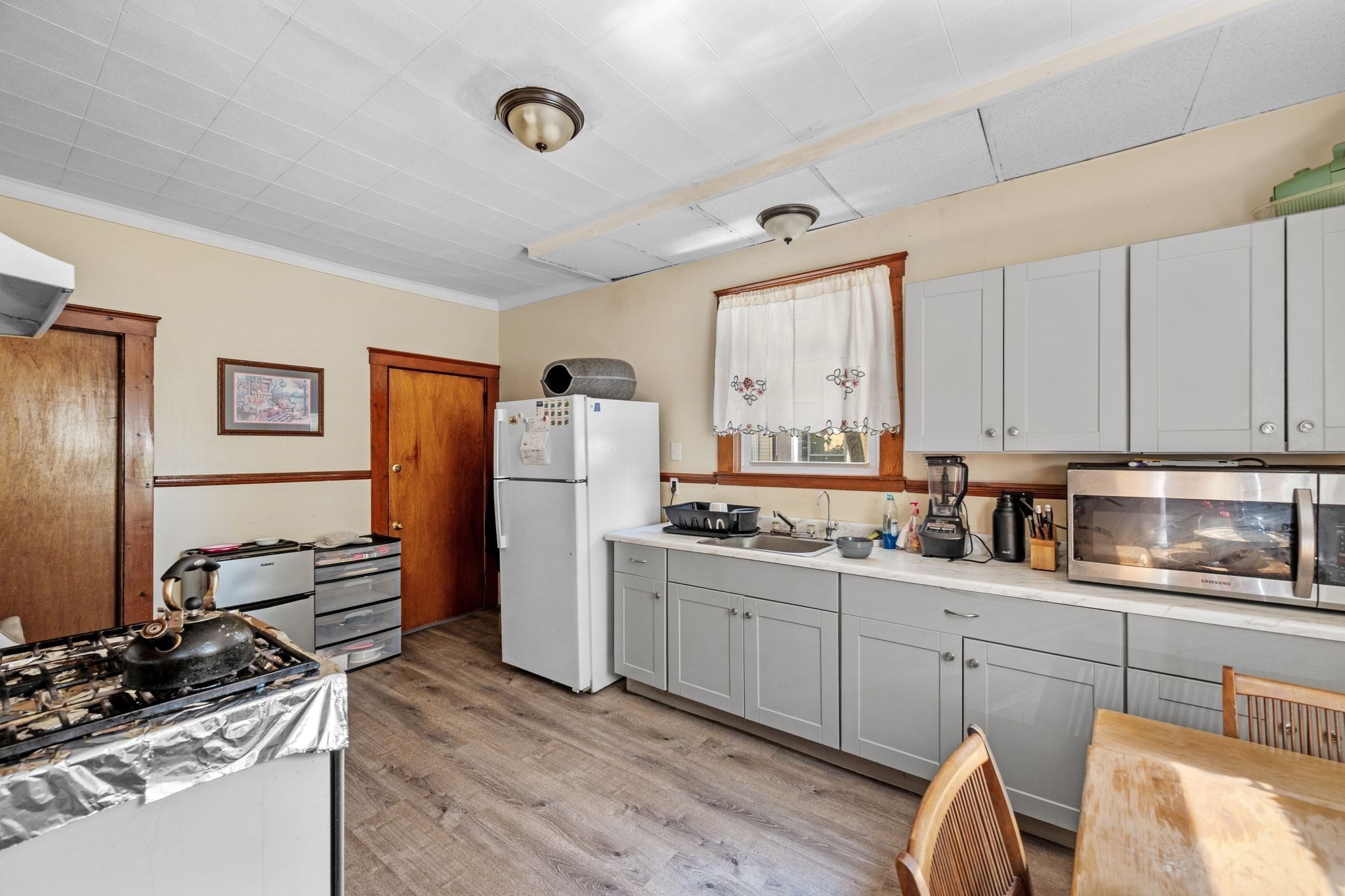 2 Mace Pl Property Photo 5