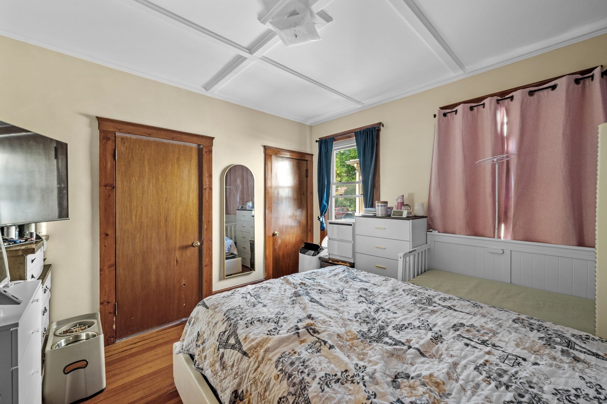 2 Mace Pl Property Photo 10