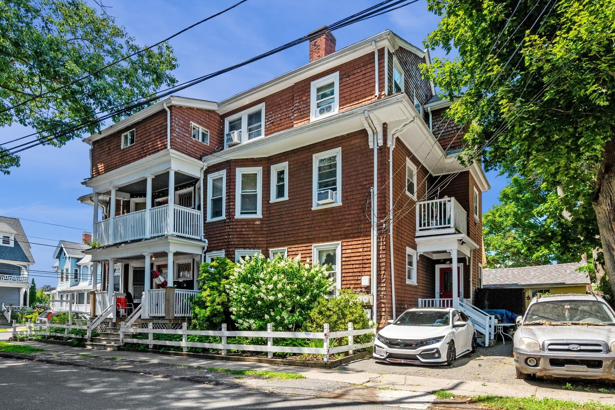2 Mace Pl Property Photo 18