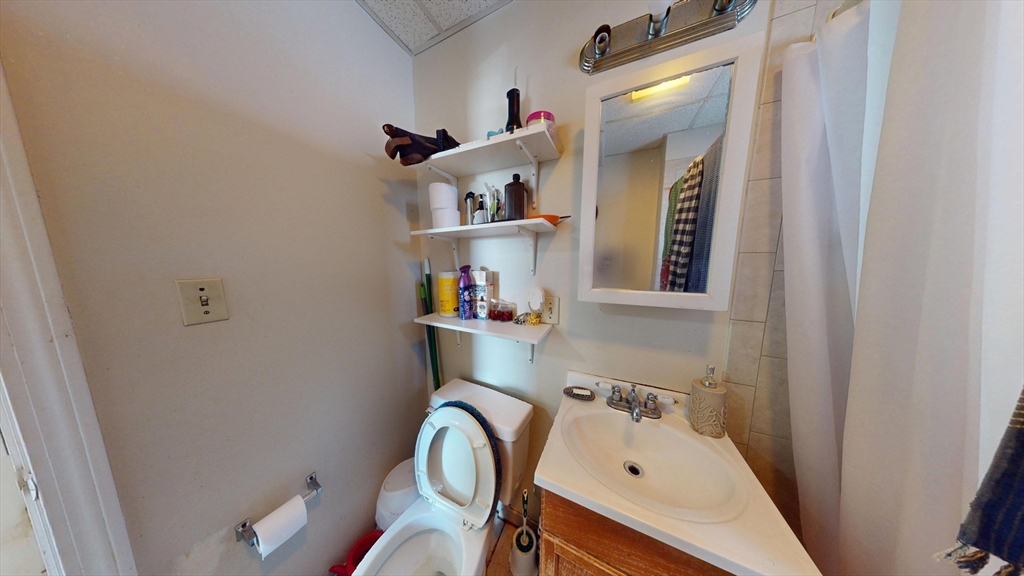 18 Salem Street # 1 Property Photo 5