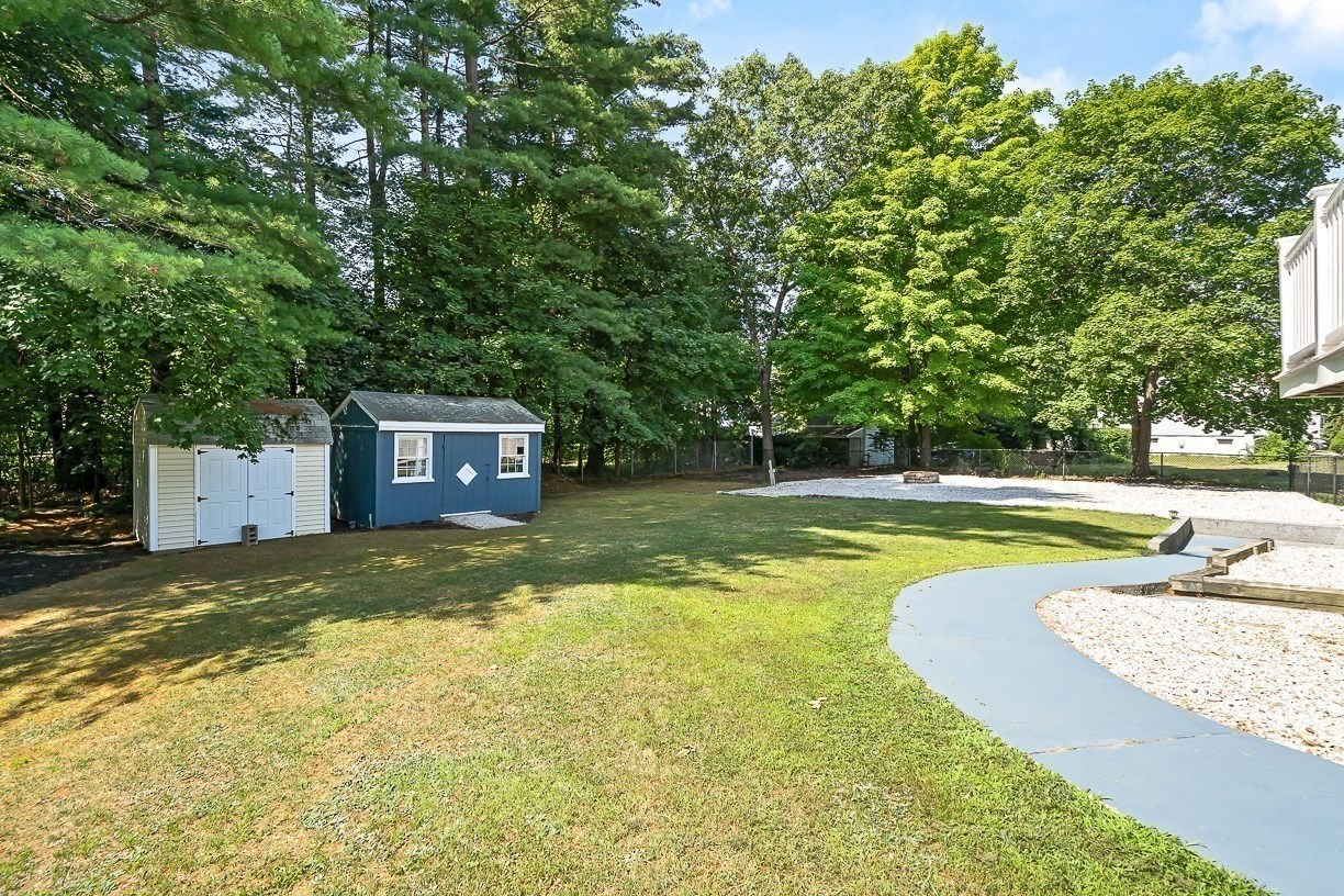 8 Haskell Rd Property Photo 6