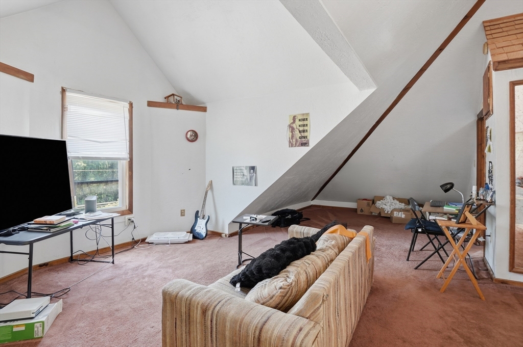 28 Worcester Road Property Photo 15