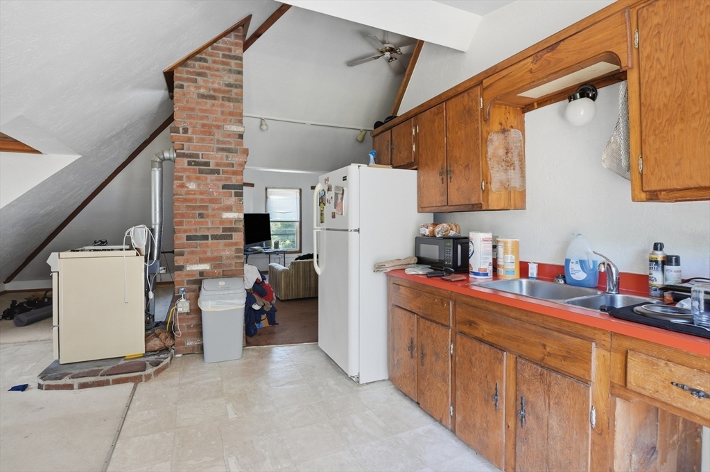 28 Worcester Road Property Photo 19