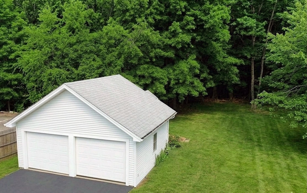 68 White Street Property Photo 3