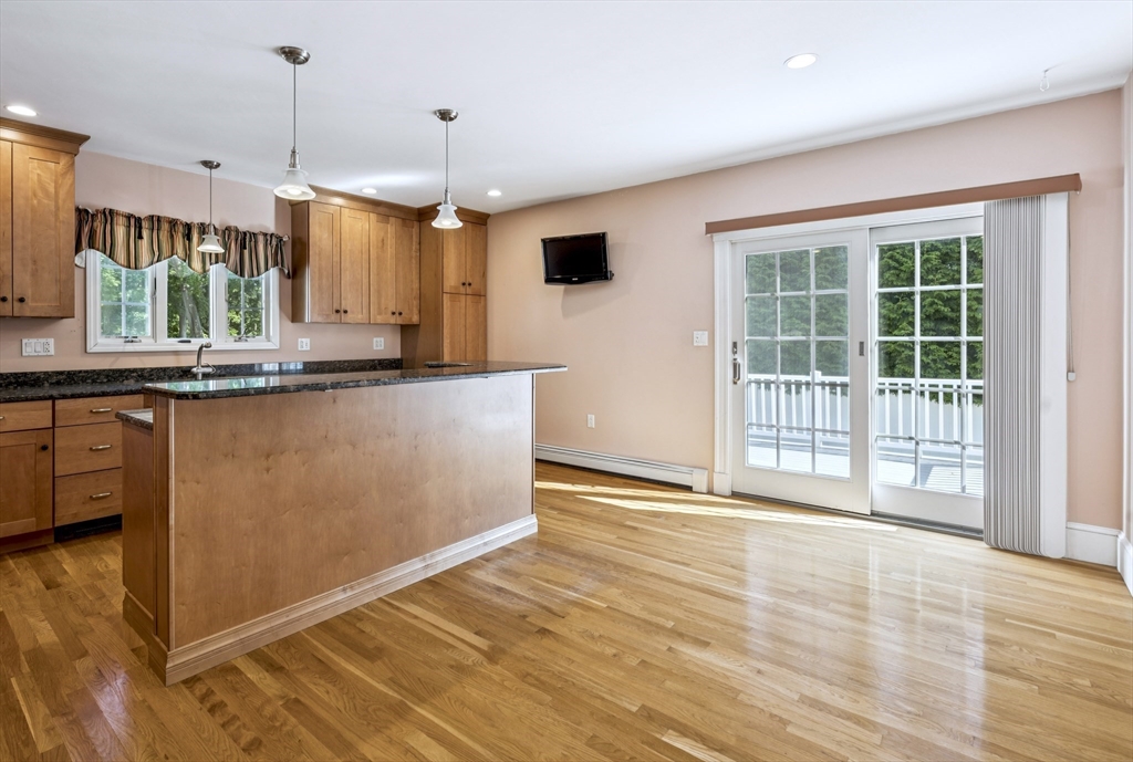 68 White Street Property Photo 11