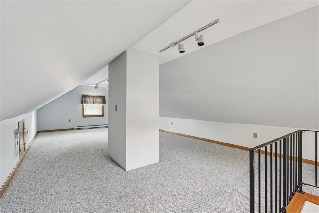 68 White Street Property Photo 24