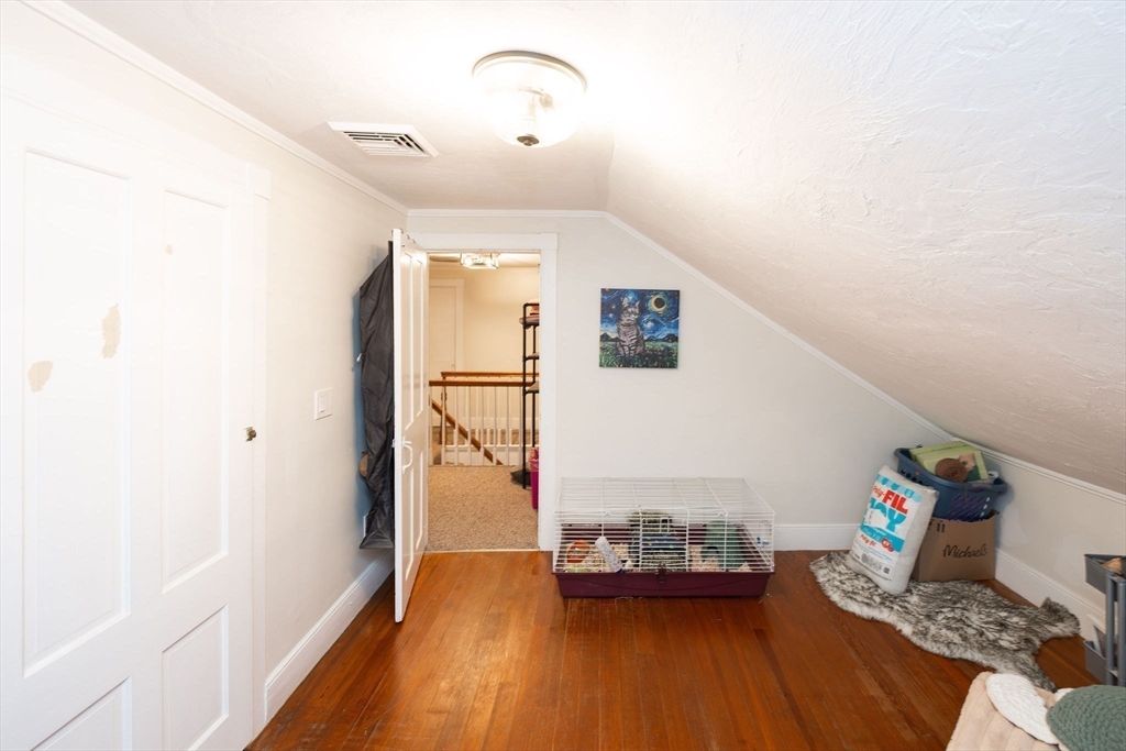 508 Vernon Ave Property Photo 32
