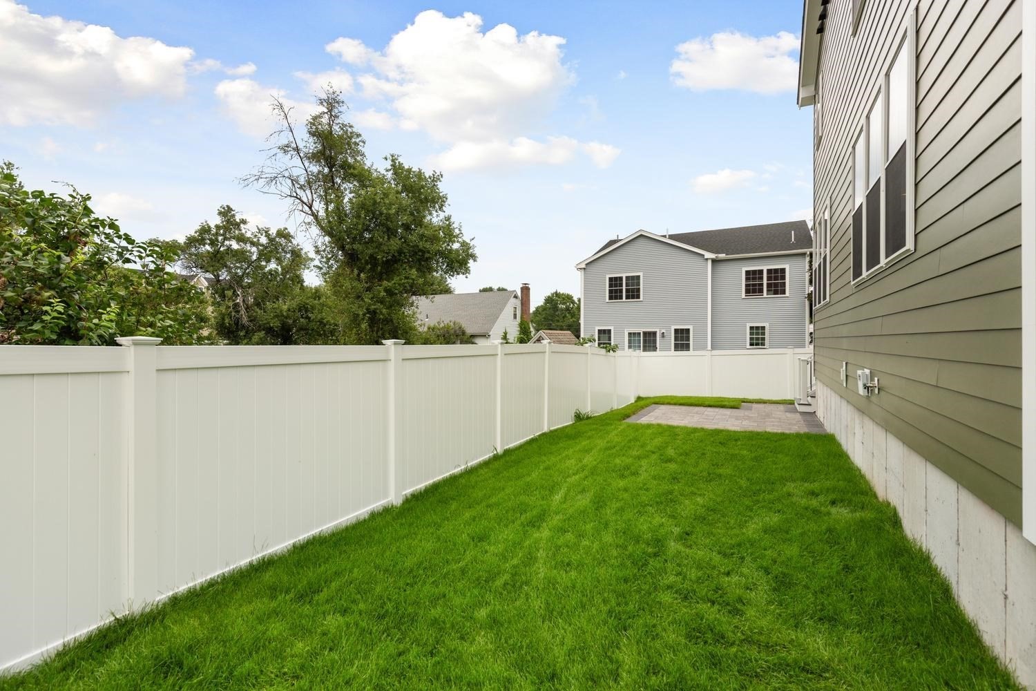 30 Calvin St Property Photo 34