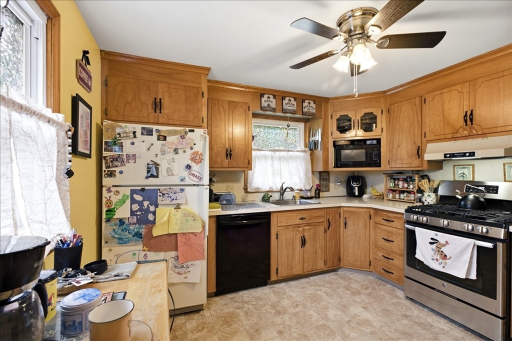 235 Pasco Rd Property Photo 12