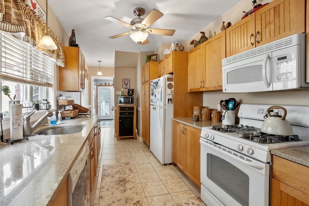 38 Floyd Street Property Photo 15