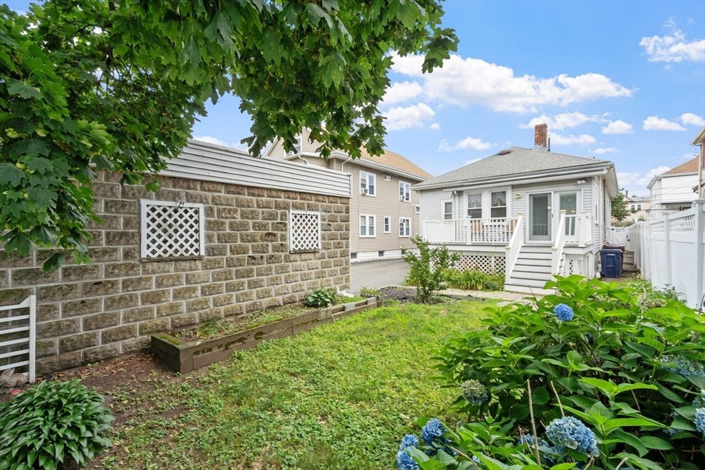 38 Floyd Street Property Photo 29