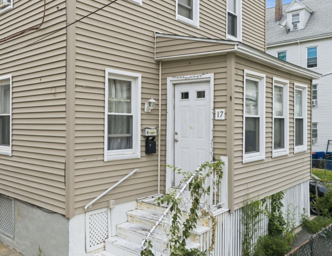 17 Salisbury St Property Photo 3