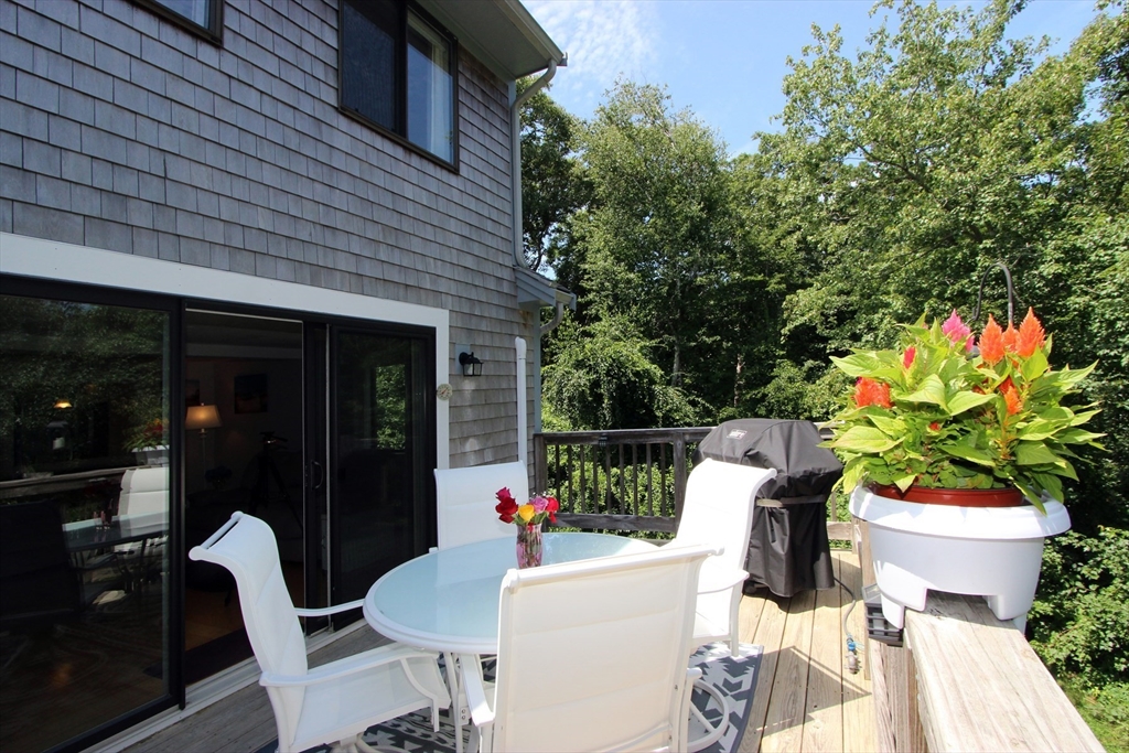 52 Court Way # 52 Property Photo 11