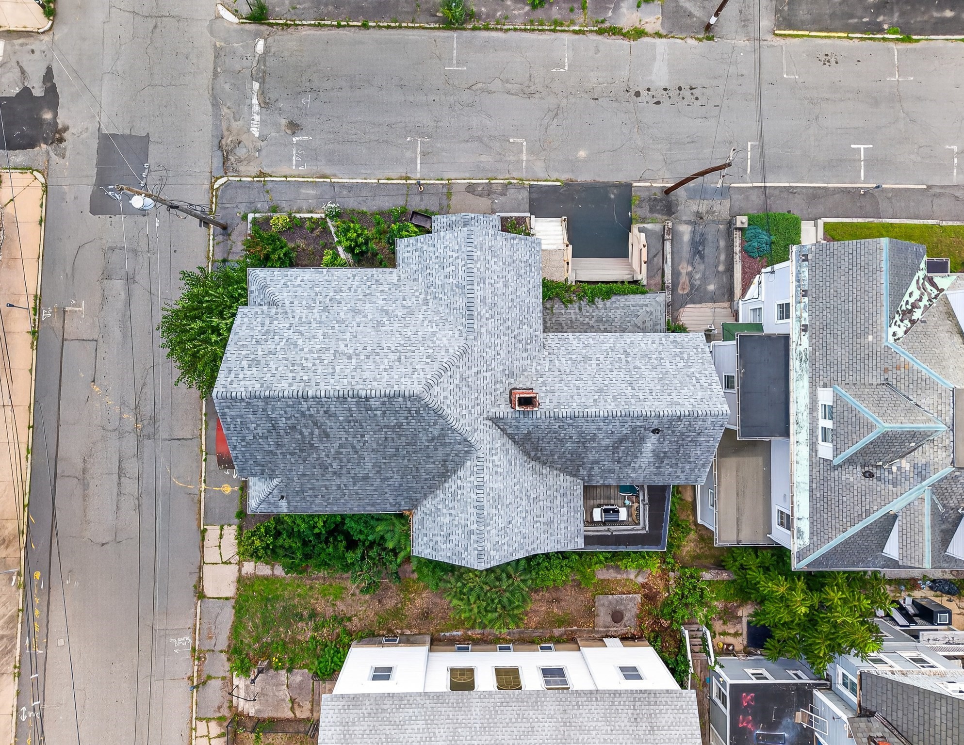 58 Oliver Street Property Photo 4