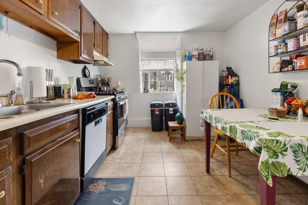 28 Morse St Property Photo 30