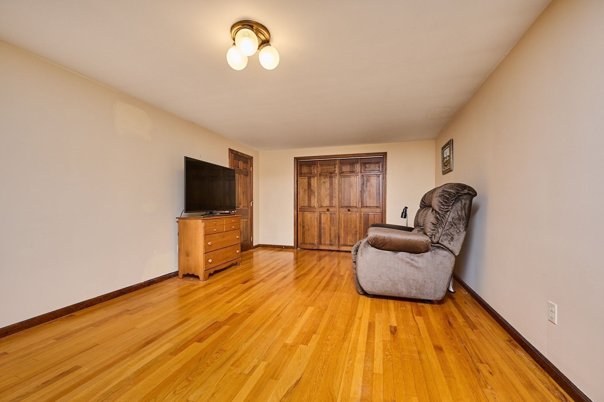 34 Plain Rd East Property Photo 33