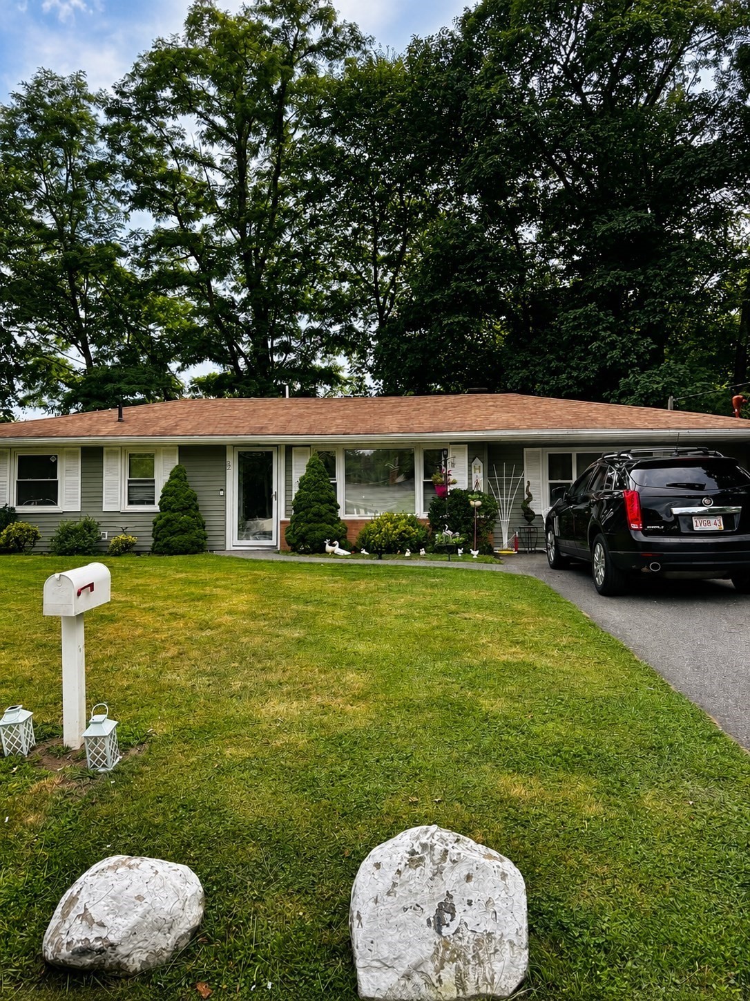 52 Dodge Rd Property Photo 1