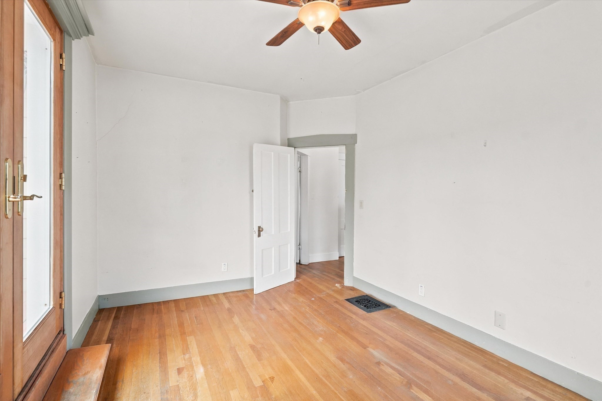 17 Basset St Property Photo 19