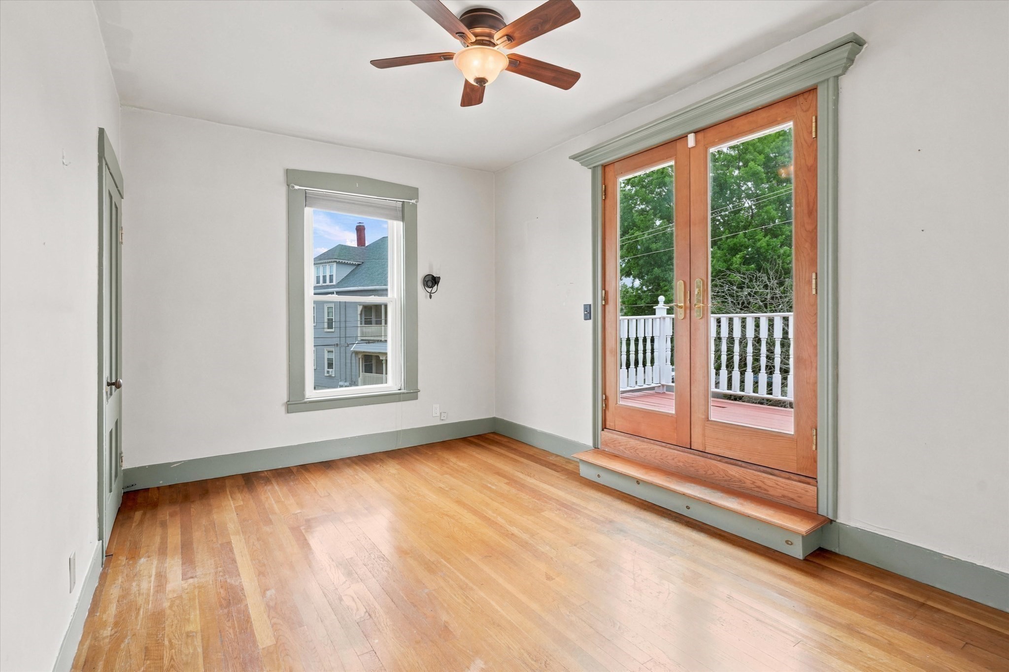 17 Basset St Property Photo 20