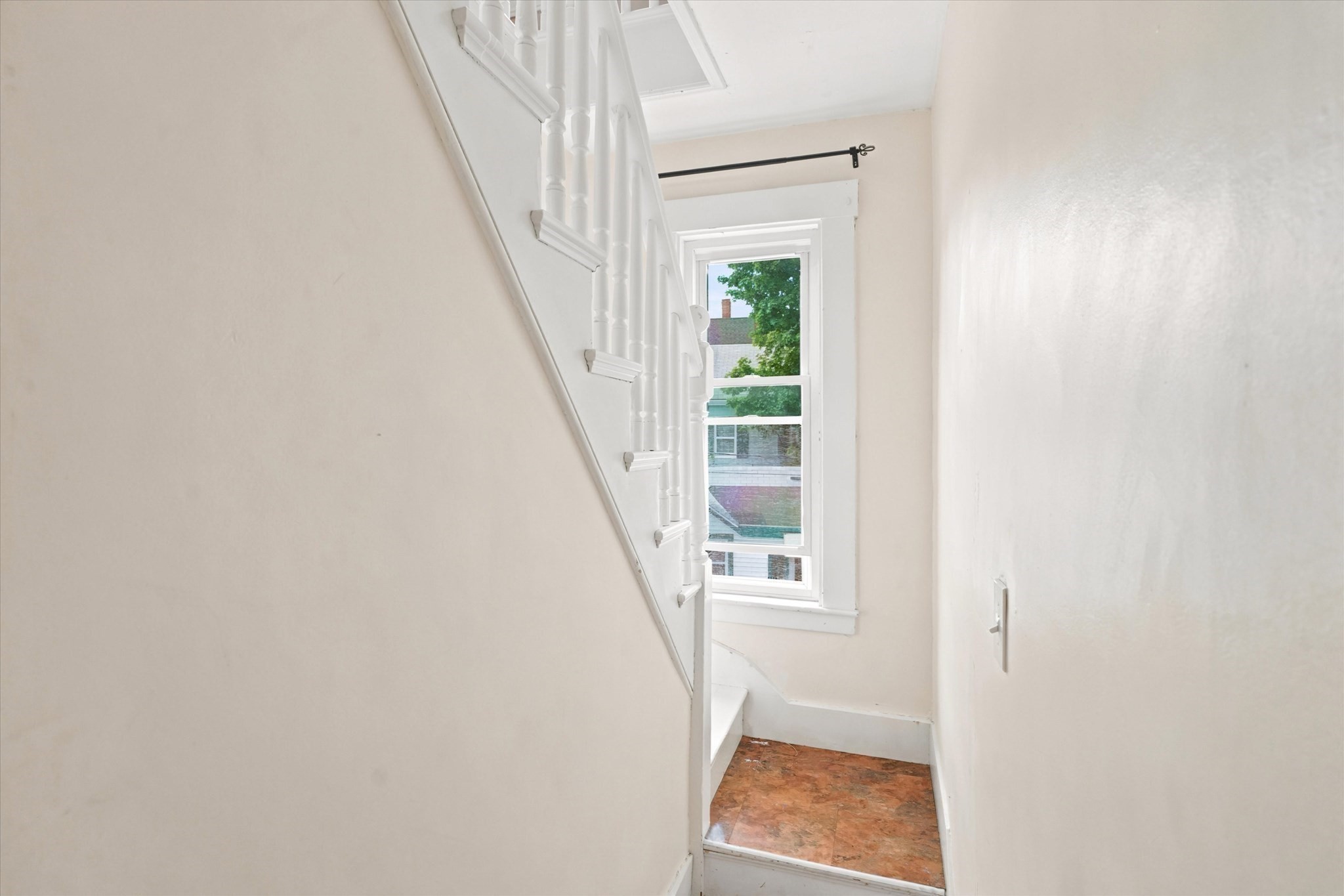17 Basset St Property Photo 30