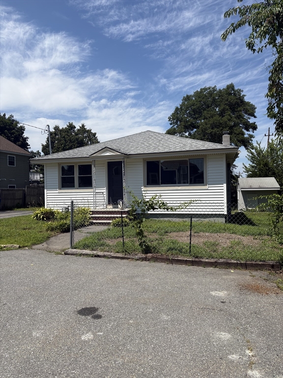 5 Lafayette Ave Property Photo 2