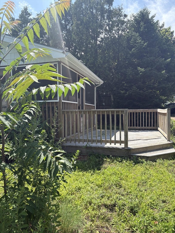 5 Lafayette Ave Property Photo 6