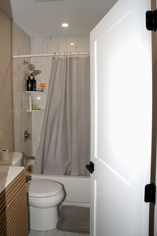 5 Walnut Avenue # 2 Property Photo 7
