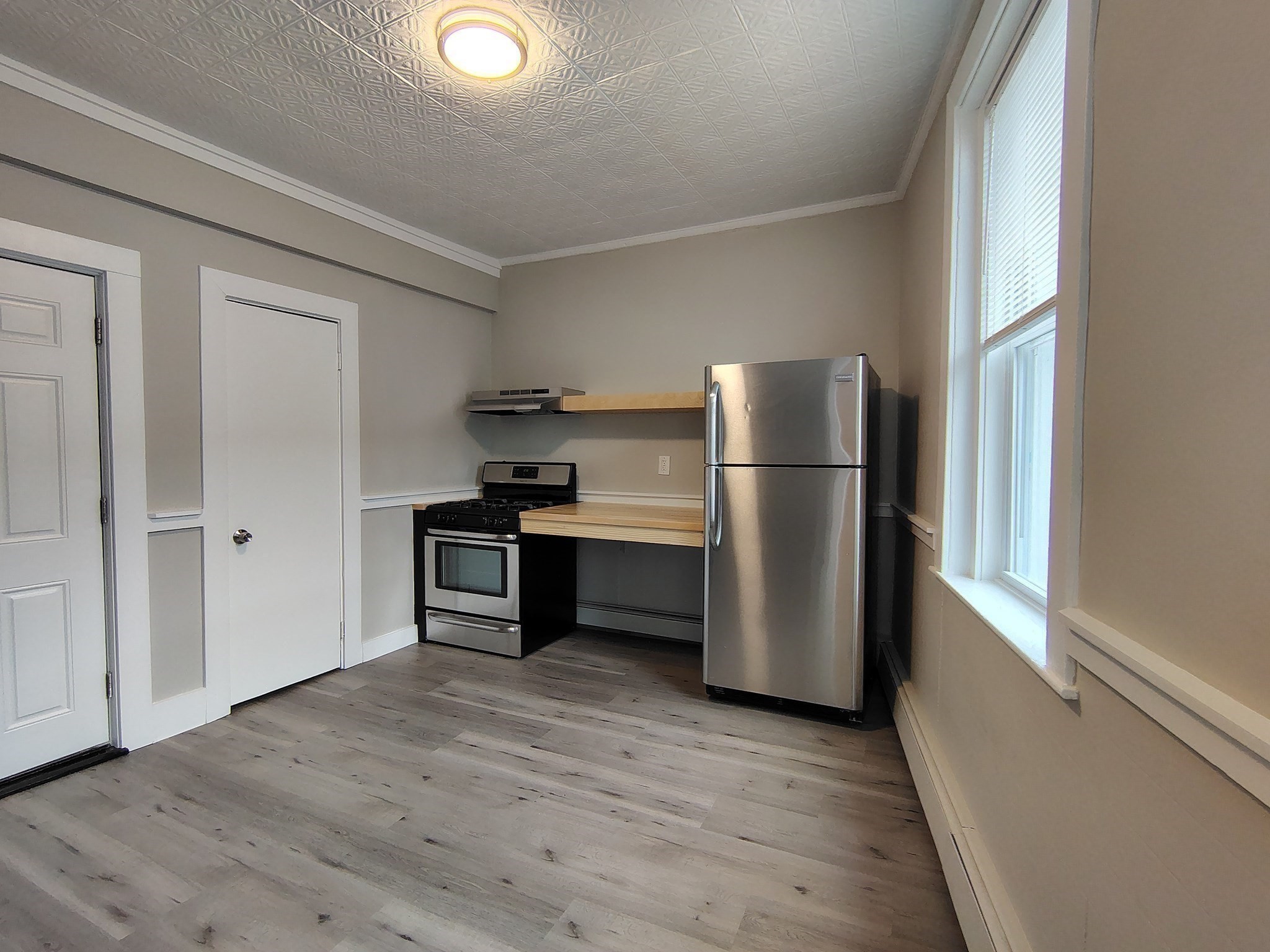 142 Gove # 5 Property Photo 2