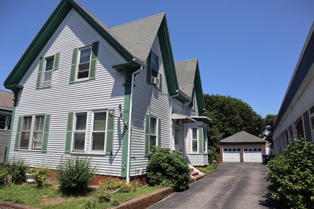 7-R W Dane St Property Photo 1