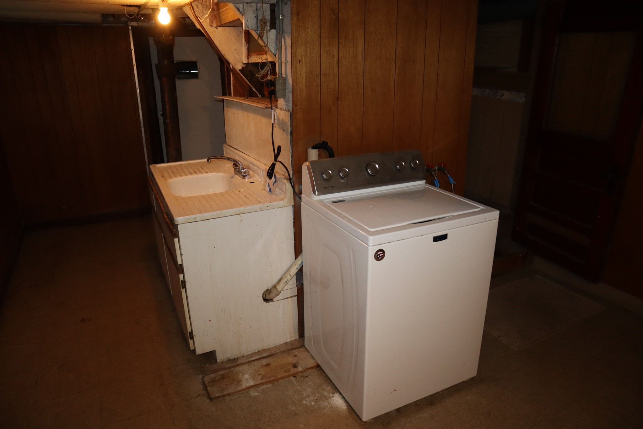 7-r W Dane St Property Photo 36