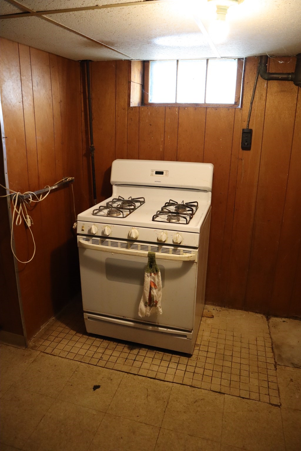 7-r W Dane St Property Photo 38
