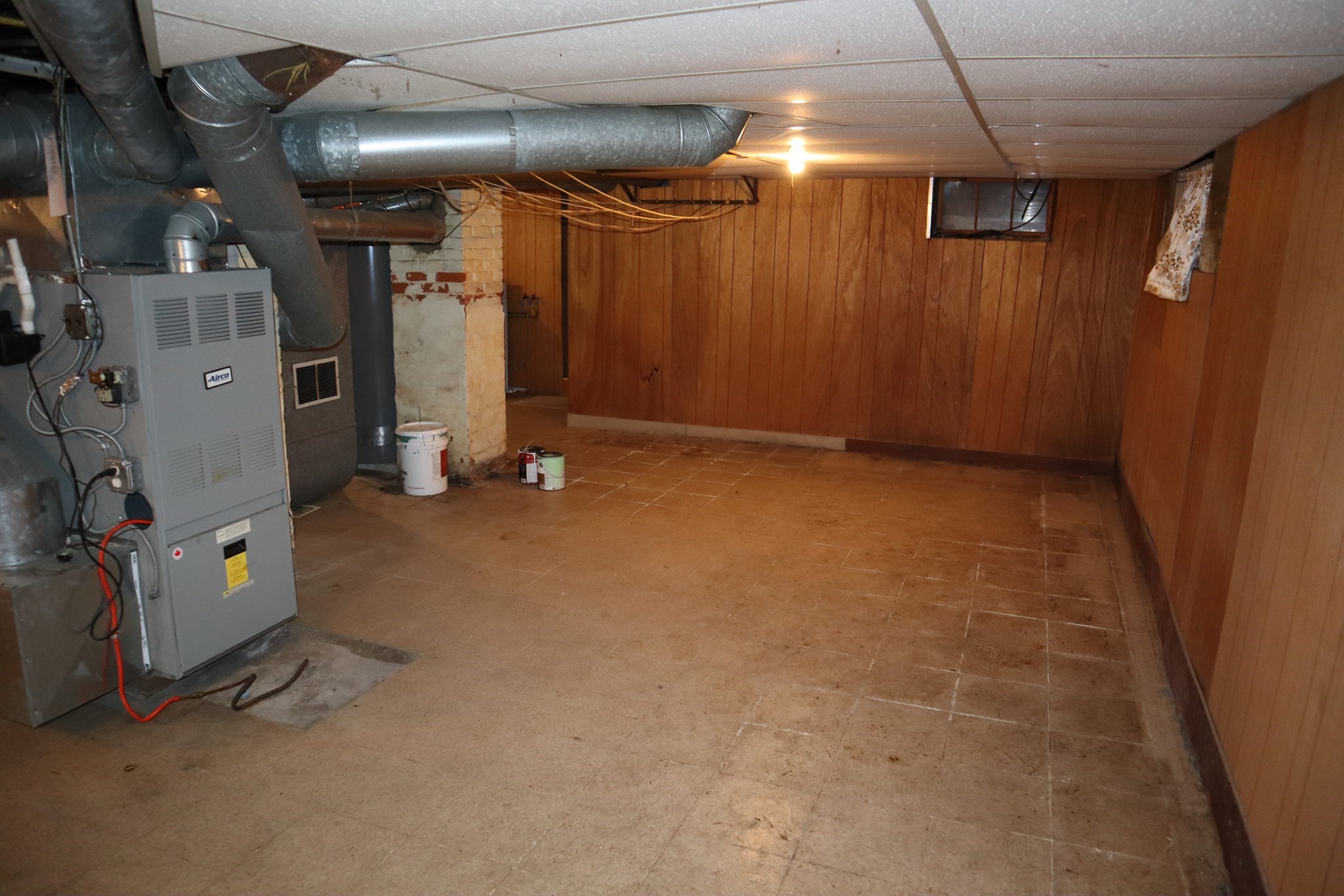 7-r W Dane St Property Photo 42