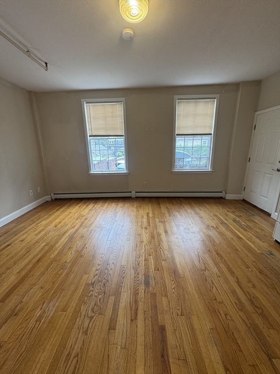 52 Washington # 4 Property Photo 3