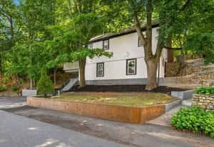 9 Walden Pond Ave Property Photo 1