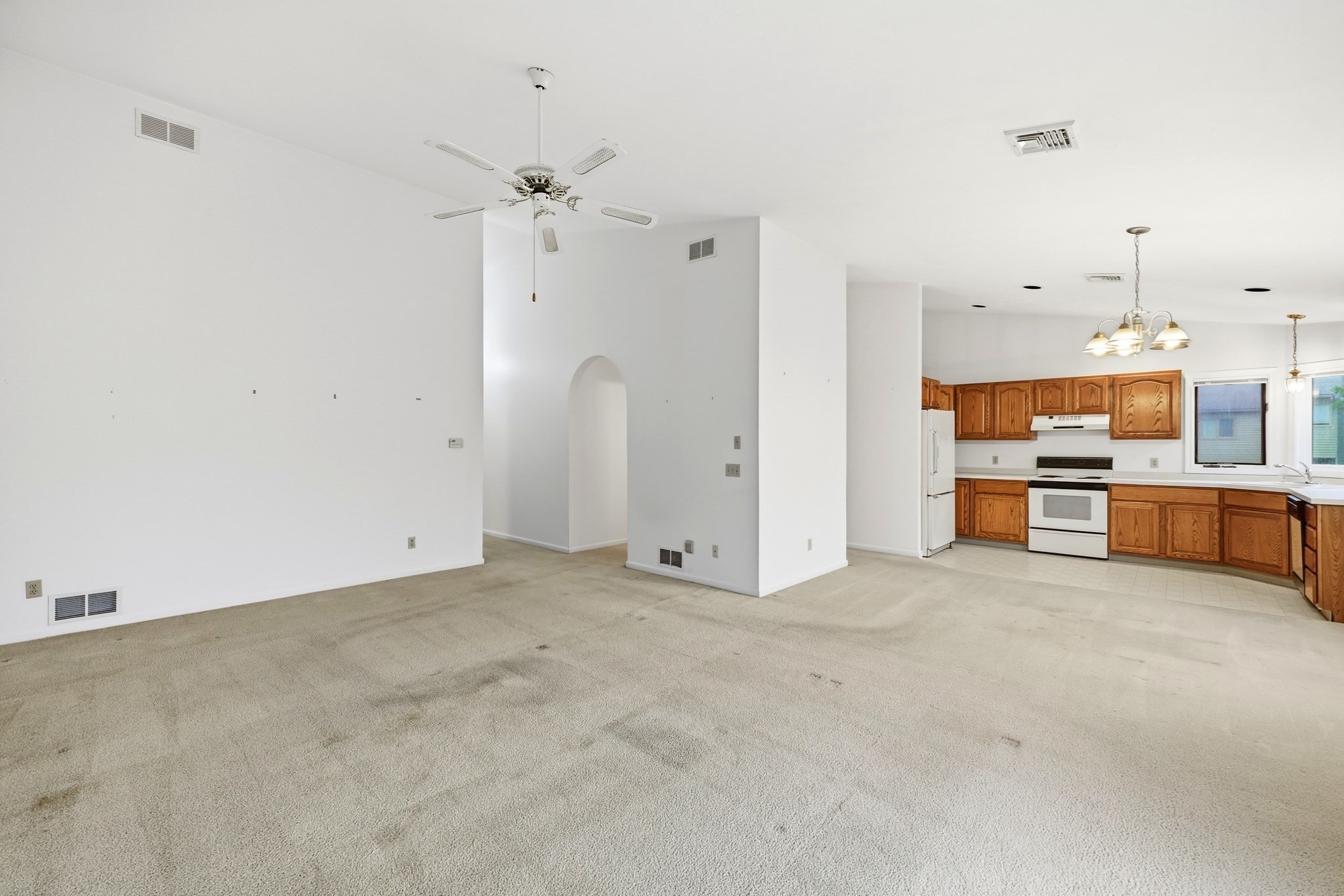 40 Pine Grove Dr # 40 Property Photo 4